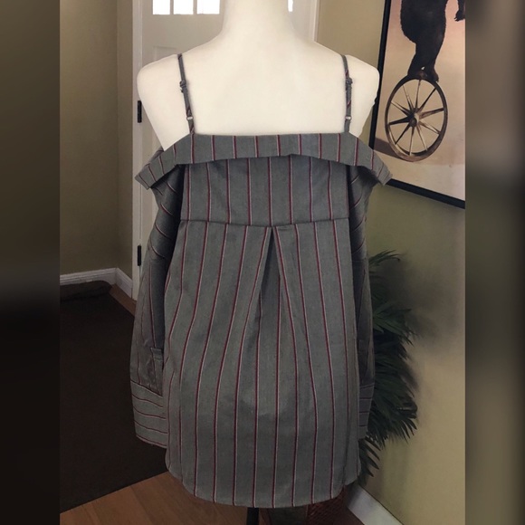 Long Sleeve Off Shoulder Button Down Top - Picture 3 of 5